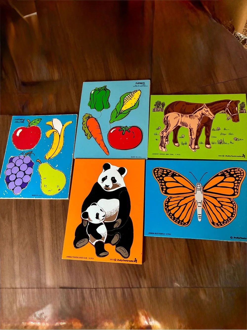 Vintage puzzles bundle hard paperboard